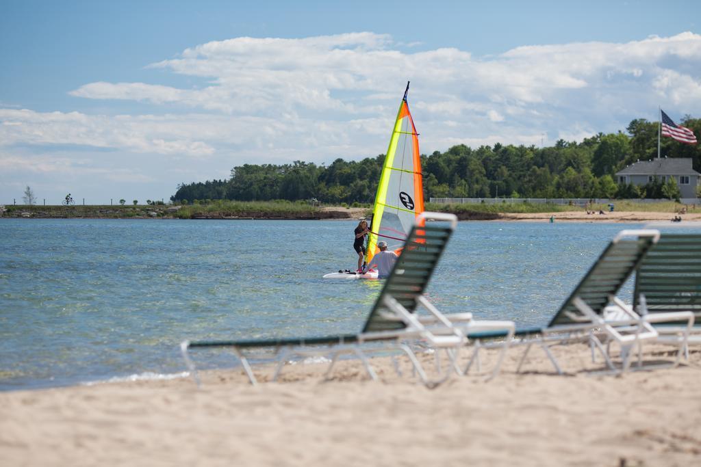 Beachfront Inn Baileys Harbor Eksteriør bilde